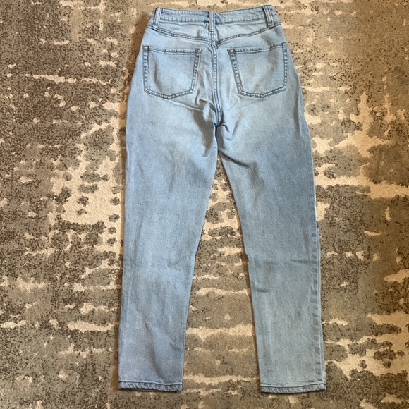 Juniors Totoro Jeans - Picture 4 of 4